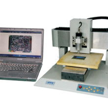 宇翹電子制品廠與豐泰模具 專業綁定、SMT及電子線路制造服務